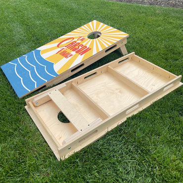 Retro Sun & Waves with Last Name