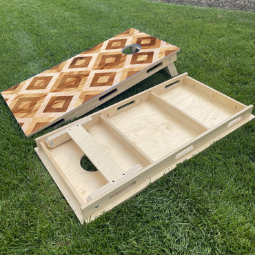 Light Wood Grain Checkered Pattern